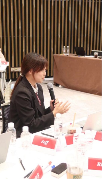 Interview scene from the Shantao research materials